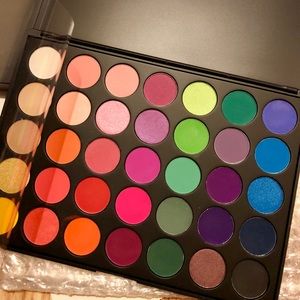 ✨MORPHE 35B PALETTE BNIB✨
